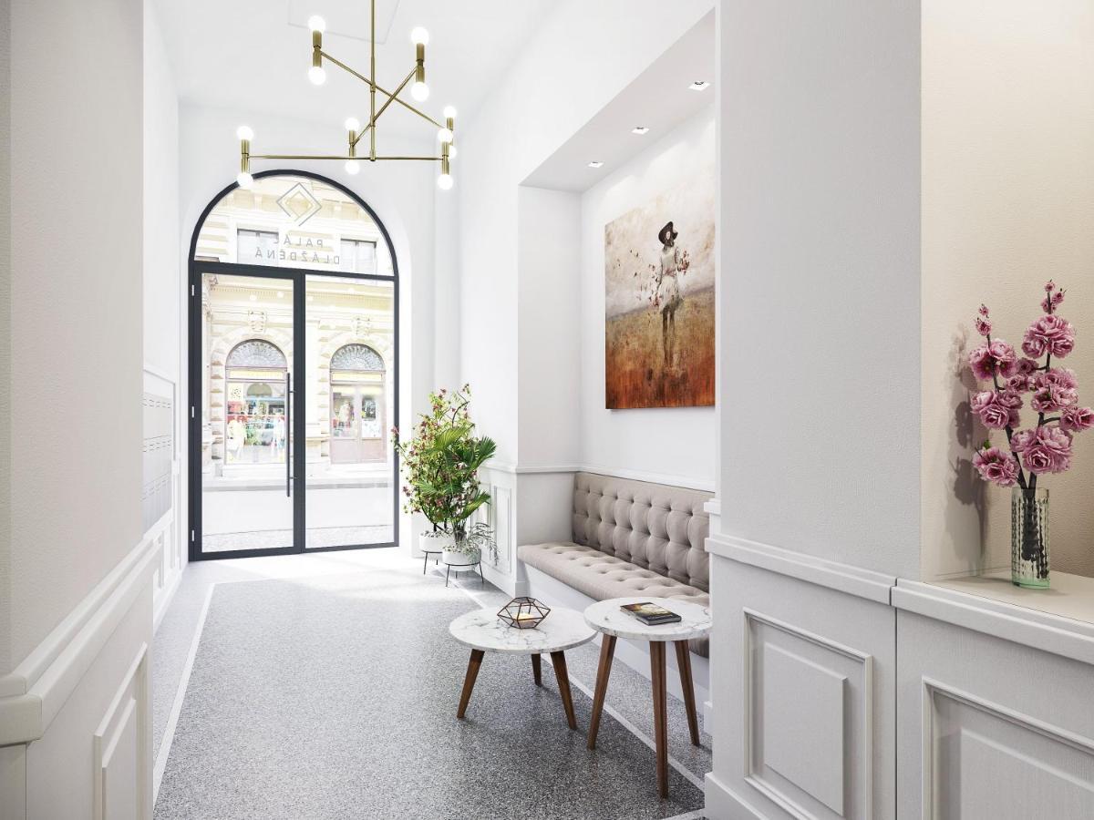 Palace Dlazdena Central Apartment - New Town Prague Exterior photo